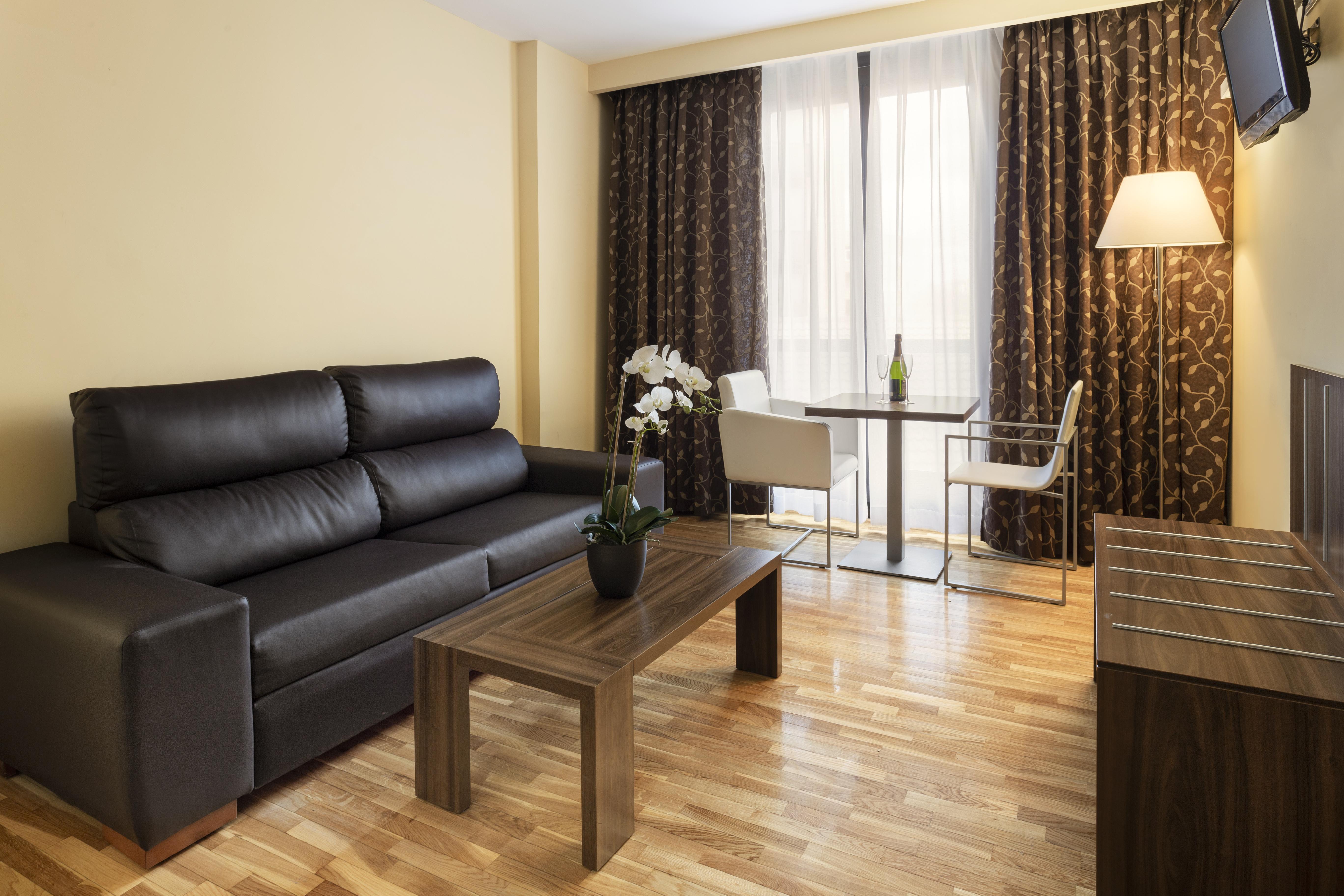 Hotel Exe Dona Carlota à Ciudad Real Extérieur photo
