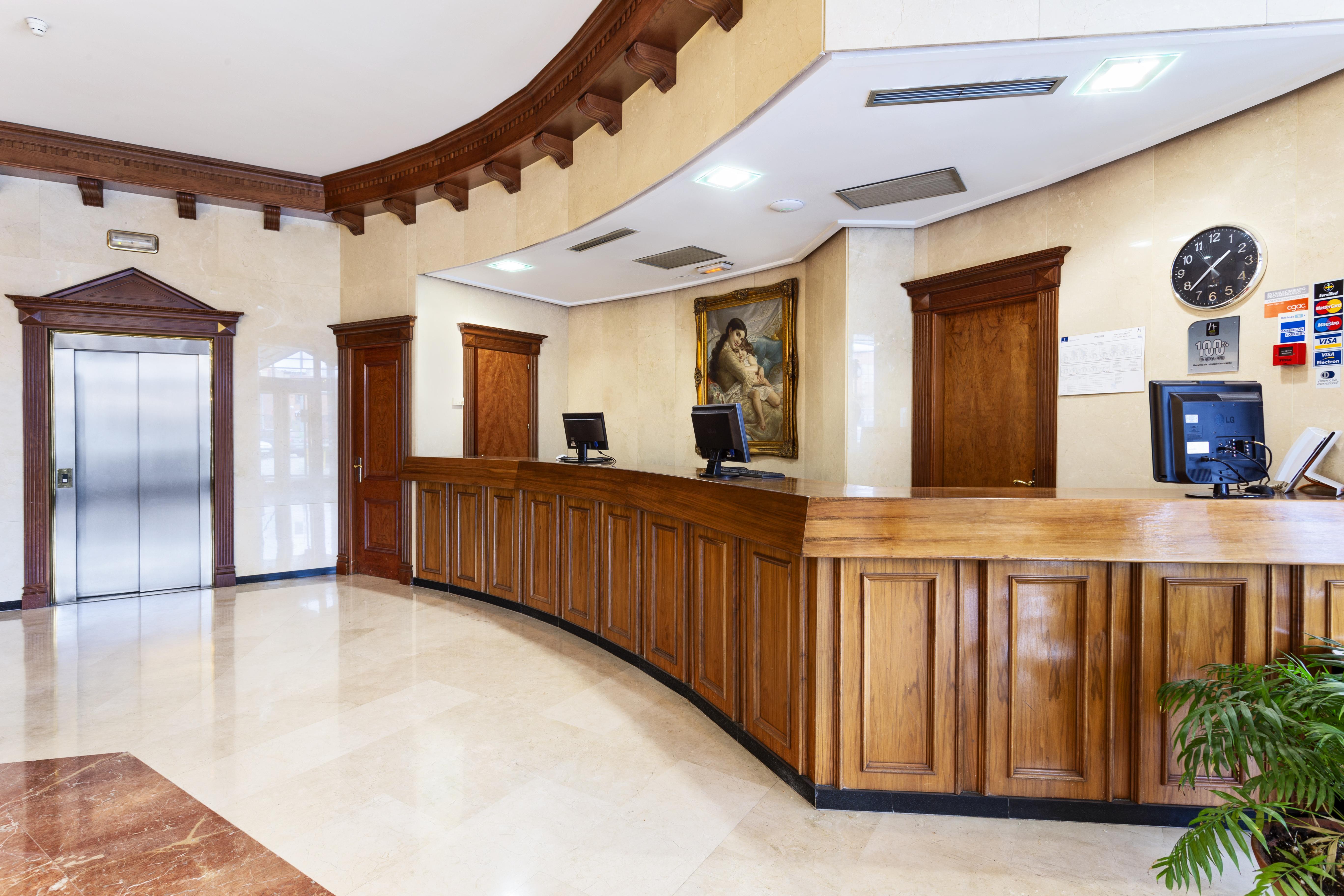 Hotel Exe Dona Carlota à Ciudad Real Extérieur photo