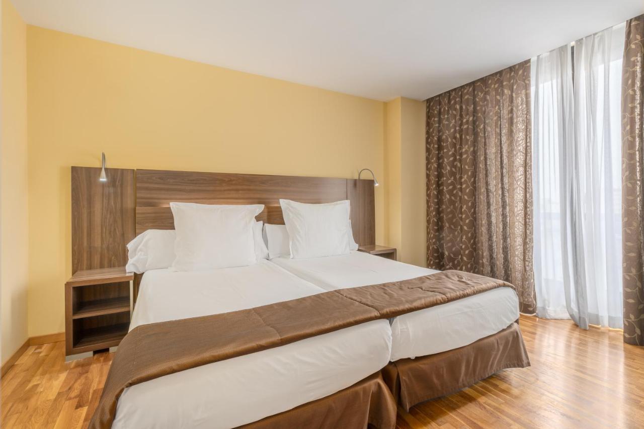 Hotel Exe Dona Carlota à Ciudad Real Extérieur photo