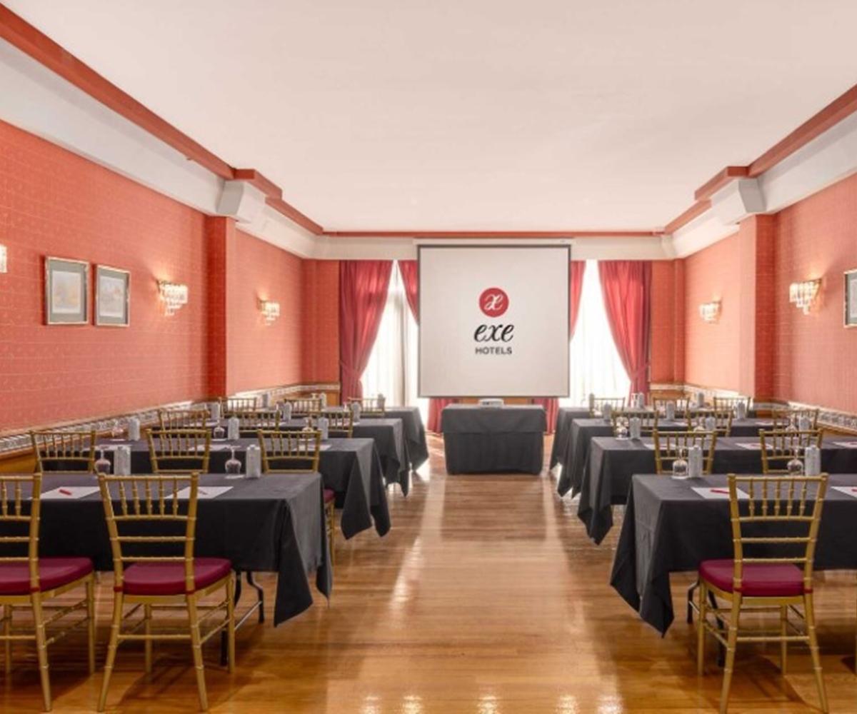 Hotel Exe Dona Carlota à Ciudad Real Extérieur photo